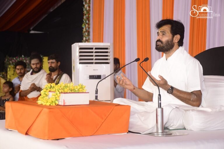 शिवकथा-811 के चौथे दिन पं. गिरिबापू की वाणी से गुंजा मुंगेली, भक्ति और आध्यात्मिकता का सागर उमड़ा
